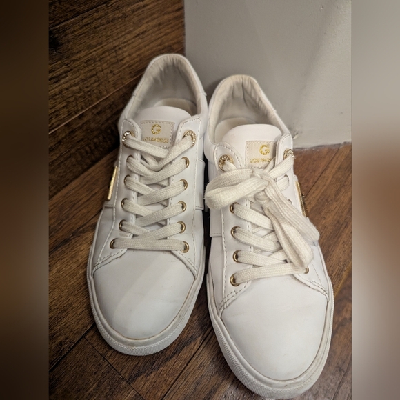 GBG Los Angeles White Sneakers with Gold Logo & Rhinestone Embellishment Sz 9 - Picture 4 of 15
